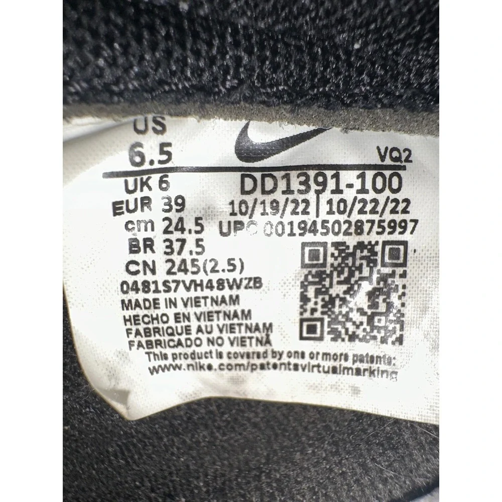 Nike Dunk‎ Low Panda Black White Sneakers Shoes DD1391-100 Youth Size 6.5